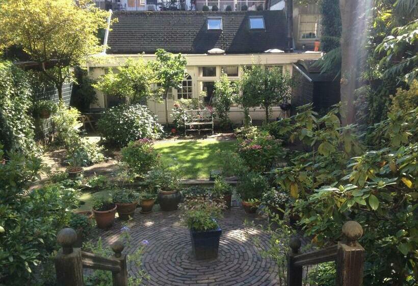 تختخواب و صبحانه Vondelparkmuseum Inn