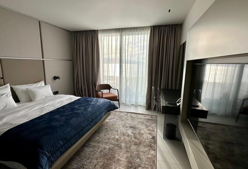 Abi S Hotel & Spa Vlore