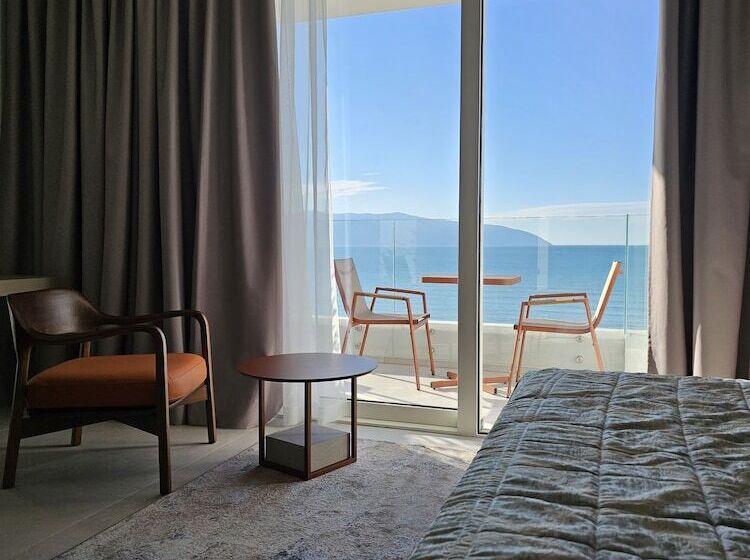 Abi S Hotel & Spa Vlore