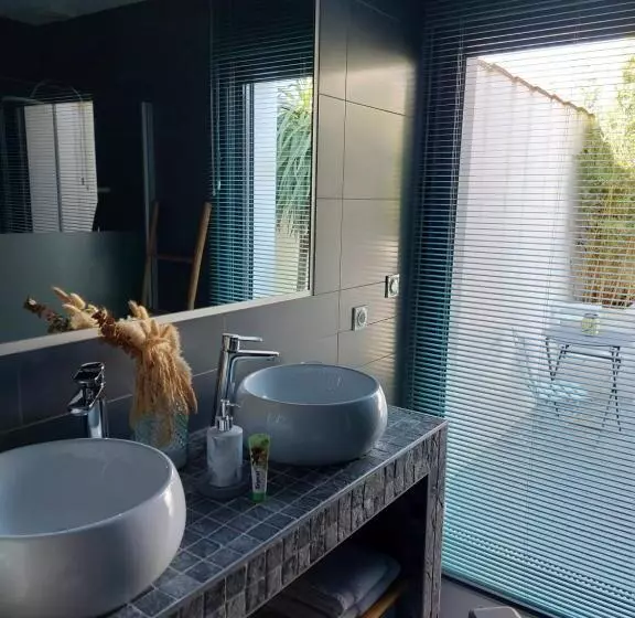 تختخواب و صبحانه Aix Capade By Aixkeys Avec Piscine 5 Min Plages Fouras