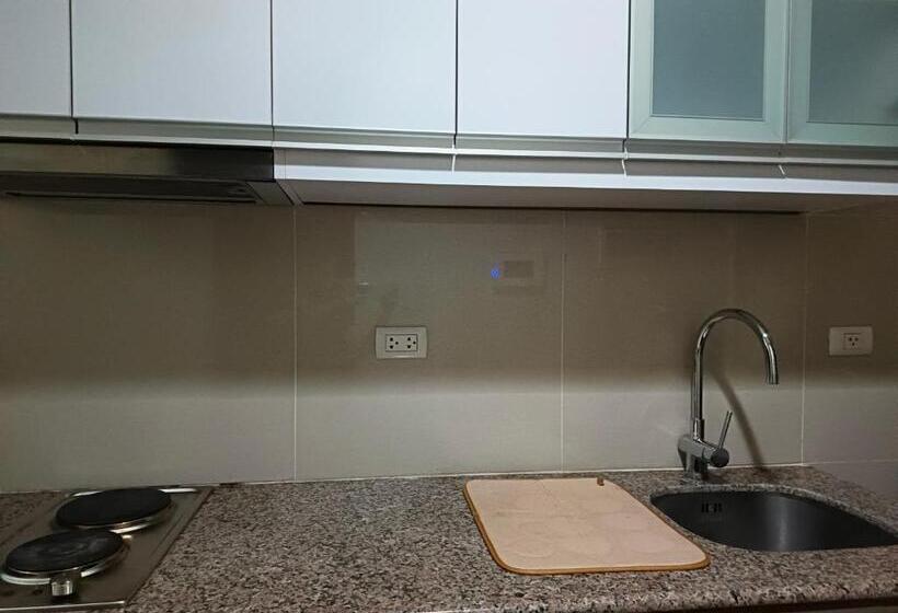 Eastwood Staycation Home With Stunning City View Minimum 2nights Stay