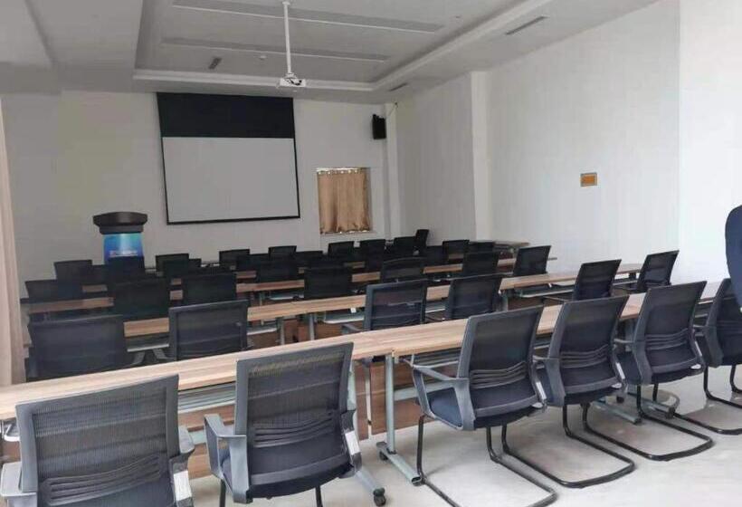 Hanting Hotel Binzhou Bohai 18th Road