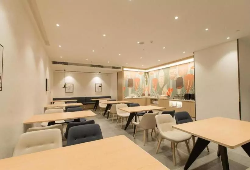 Hanting Hotel Guangyuan Cangxi Binjiang Road