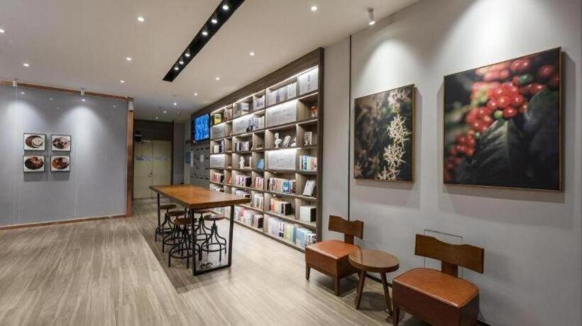 Hanting Hotel Wuzhong Wanda Plaza