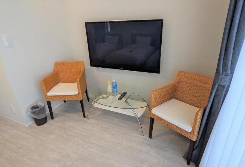 هتل Lien Nishi Shinjuku