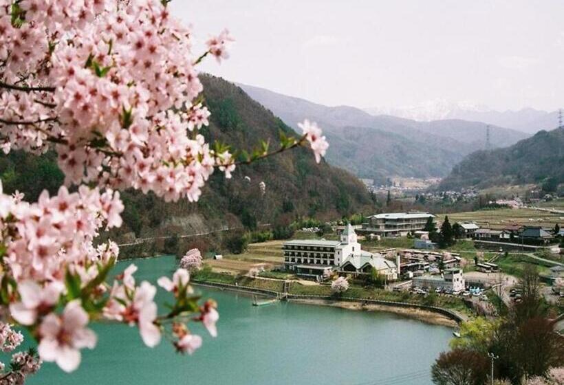 Hotel Takato Sakura