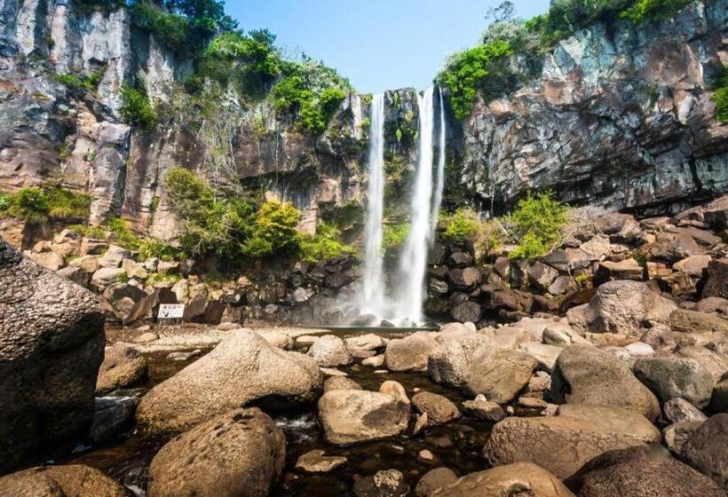 فندق The Artstay Seogwipo Harbor