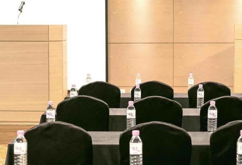 فندق The Artstay Seogwipo Harbor