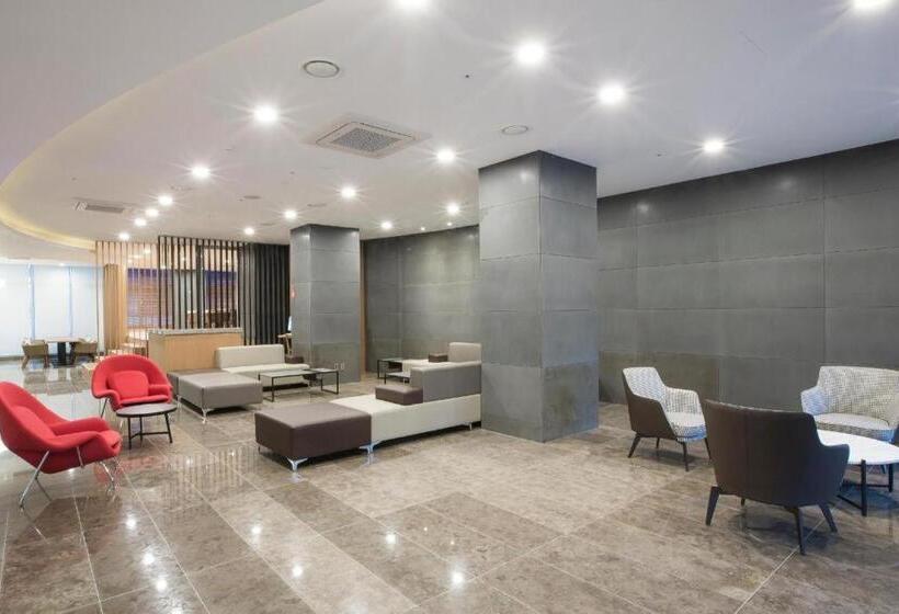 فندق The Artstay Seogwipo Harbor