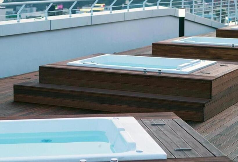 فندق The Artstay Seogwipo Harbor