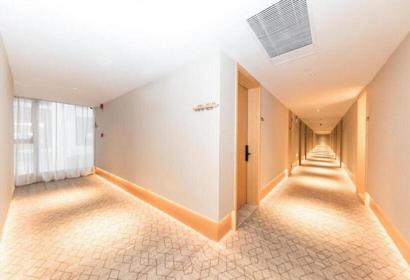 Ji Hotel Jiaxing World Trade Center