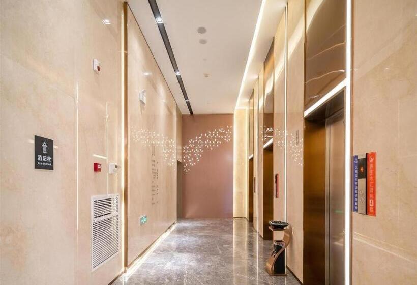 Lavande Hotel Xuzhou Tongshan Wanda Plaza