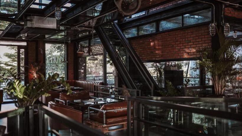 Letana Hotel Samuprakarn