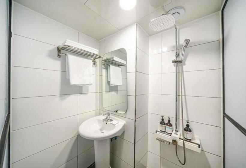 Number25hotel Dongam Station