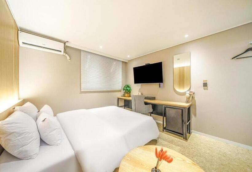 Number25hotel Dongam Station