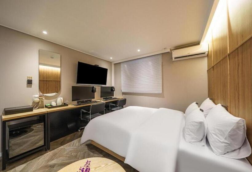 Number25hotel Dongam Station