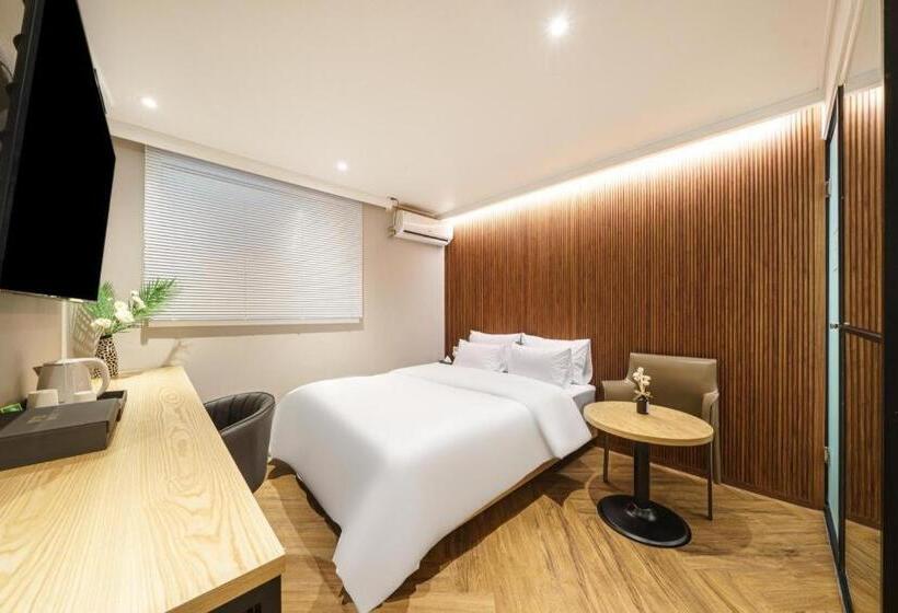 Number25hotel Dongam Station