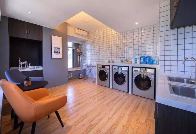 Vienna Hotel Kunming Dian Lake Wanda Plaza