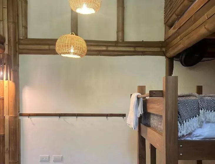 Retkeilymaja Dream Surf House Santa Teresa