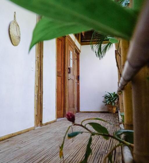 هاستل Dream Surf House Santa Teresa