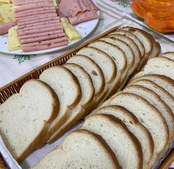 호스텔 Pommer Pousada