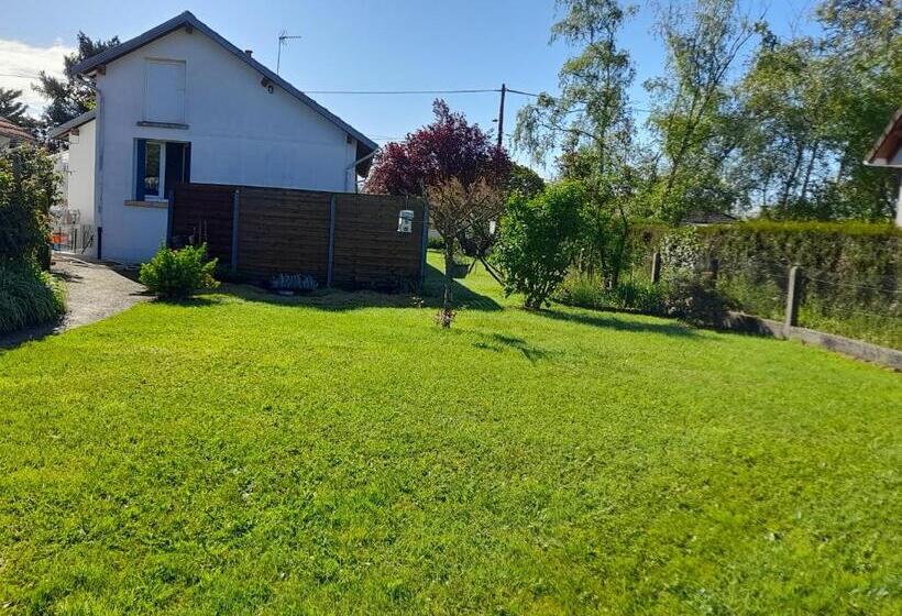 Bed and Breakfast Les Abélias