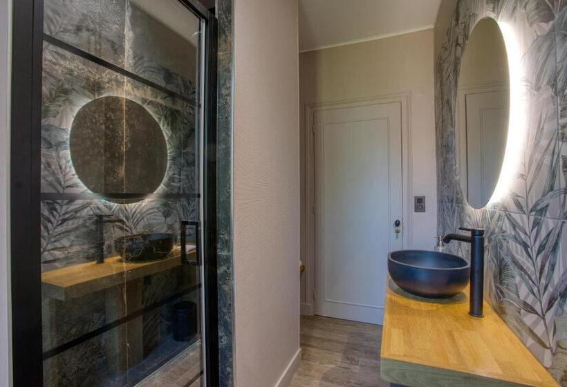 تختخواب و صبحانه Manoir Majoral