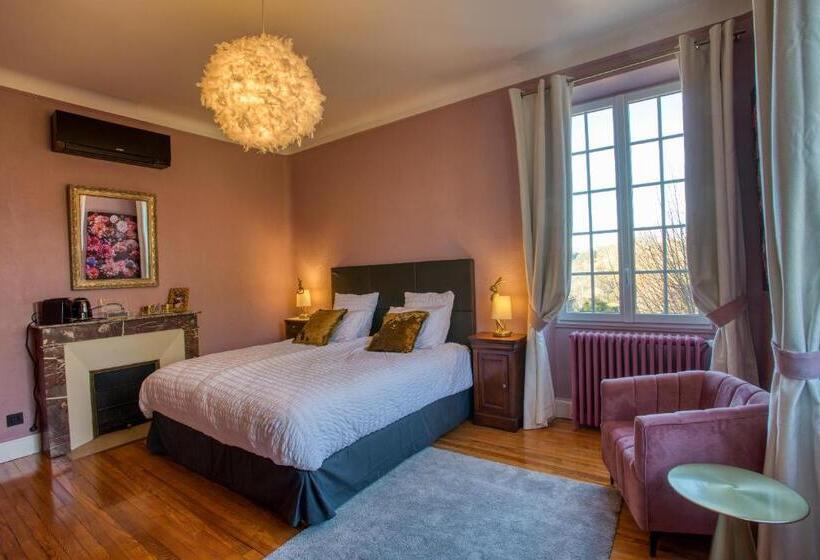 تختخواب و صبحانه Manoir Majoral