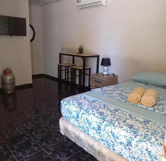 Apartahotel Los Cactus