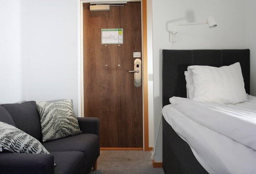 Otel Forenom Hostel Gothenburg Säve