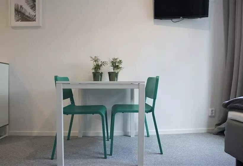 Hotelli Forenom Hostel Gothenburg Säve