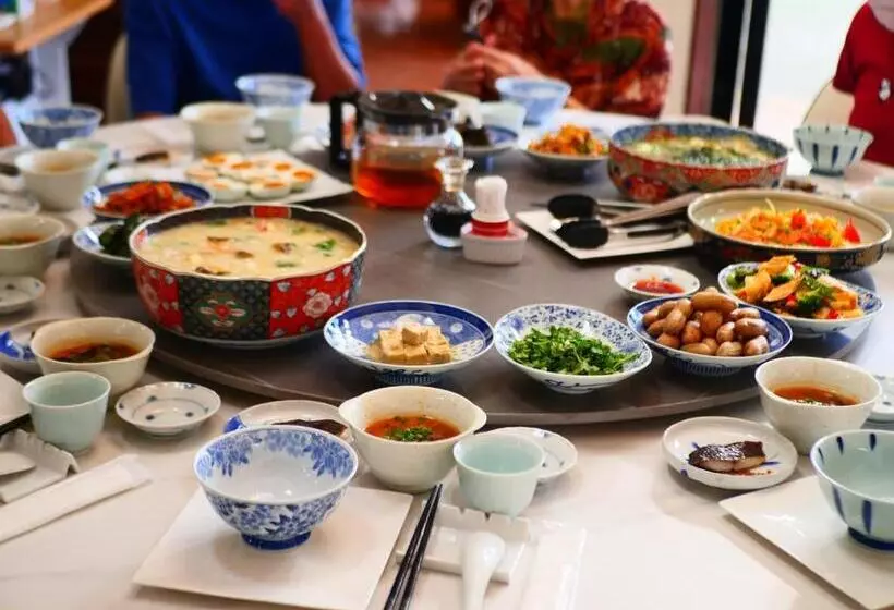 Hotelli Grand Maison W 館山美食倶楽部