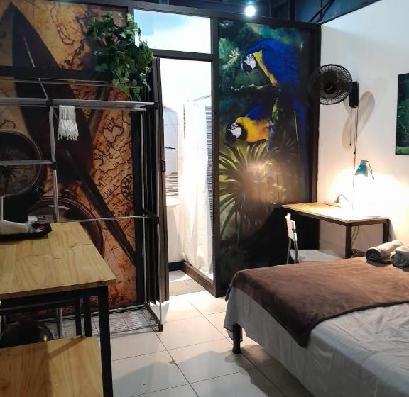 Hotel Walk In Costa Rica