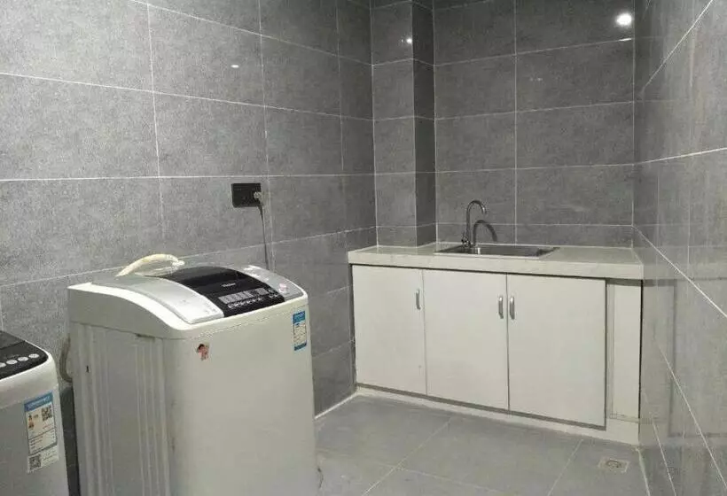 Iu Hotel Qingdao Golden Beach Xuejiadao Metro Station