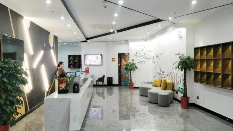 Iu Hotel Qingdao Golden Beach Xuejiadao Metro Station