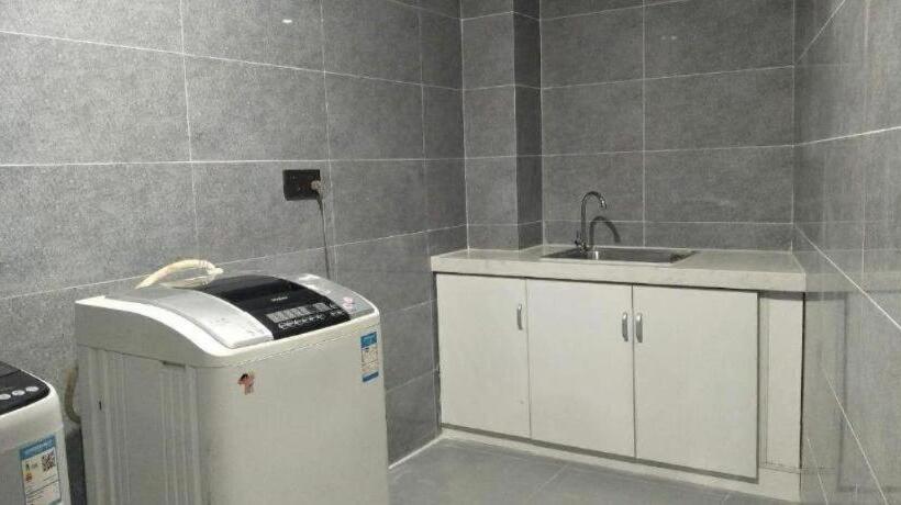 Iu Hotel Qingdao Golden Beach Xuejiadao Metro Station