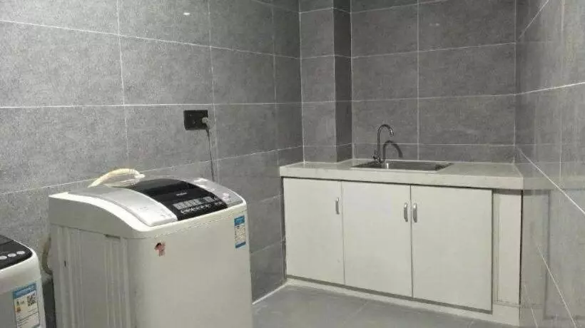 Iu Hotel Qingdao Golden Beach Xuejiadao Metro Station