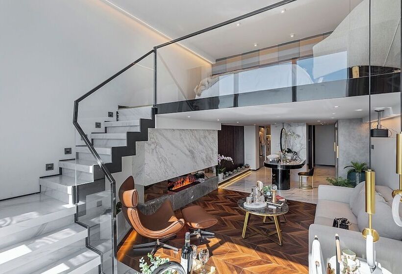 Kunming Hotel High Sky View