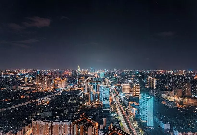 Kunming Hotel High Sky View