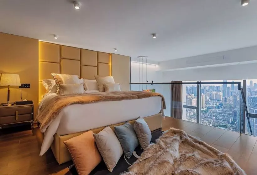 Kunming Hotel High Sky View