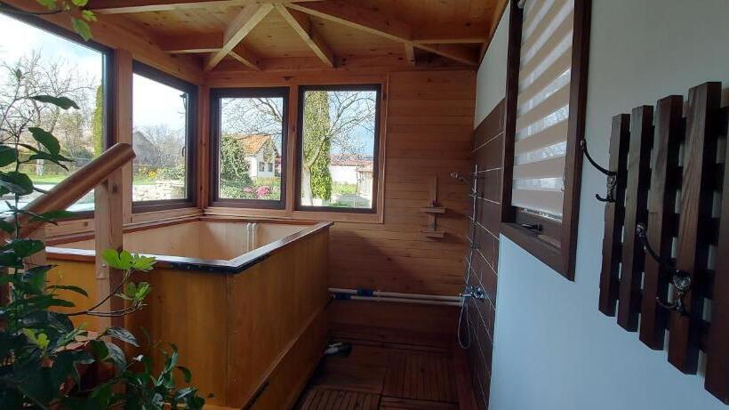 Pensão Casa Amalia Tocile  Sadu