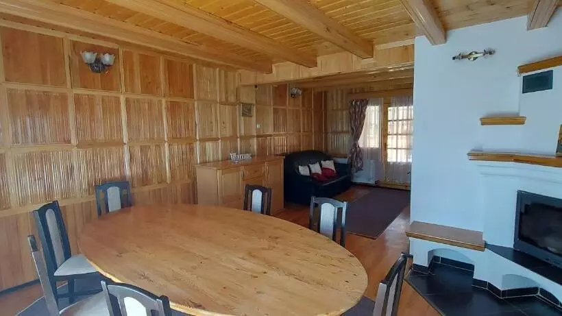 Majatalo Casa Amalia Tocile  Sadu