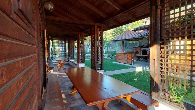 Pensão Casa Amalia Tocile  Sadu