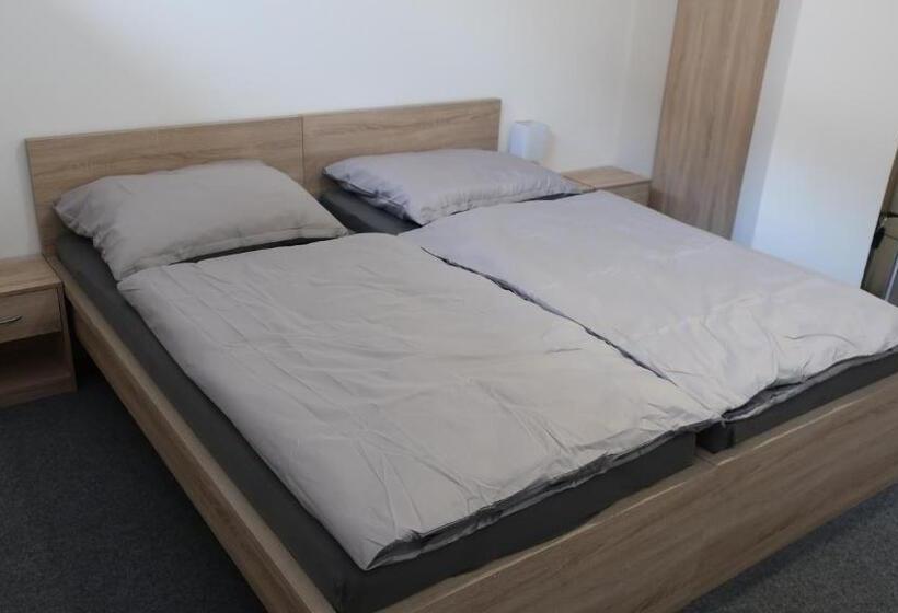 Majatalo Penzion Fiesta