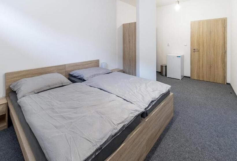 Majatalo Penzion Fiesta