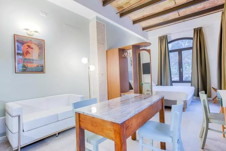 پانسیون Villino Mari Camere Con Parcheggio Privato Gratuito