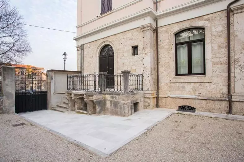 پانسیون Villino Mari Camere Con Parcheggio Privato Gratuito