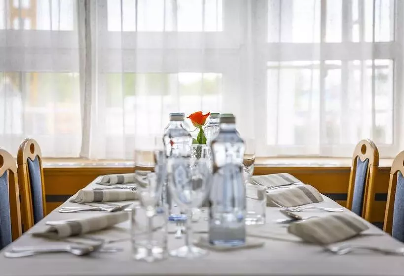 ホテル City Inn Olomouc