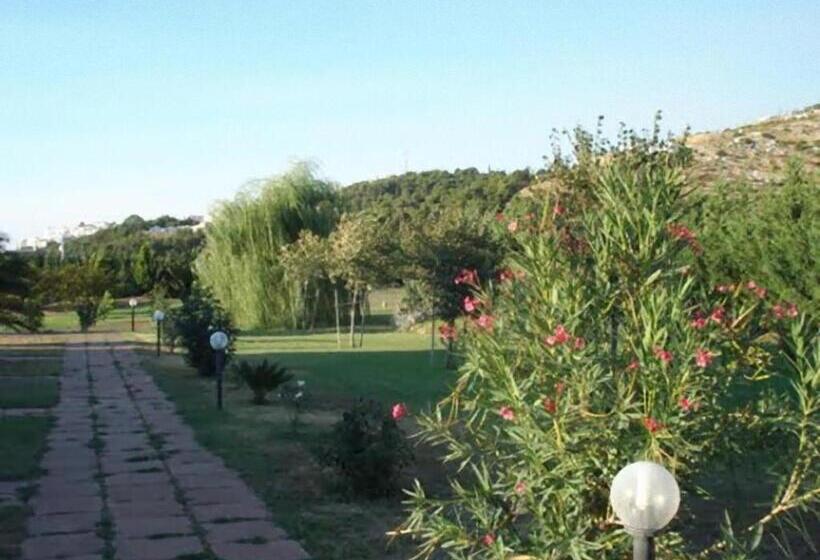 هتل La Piana Di Calena