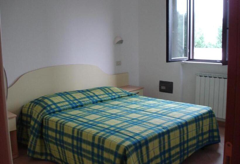 هتل La Piana Di Calena